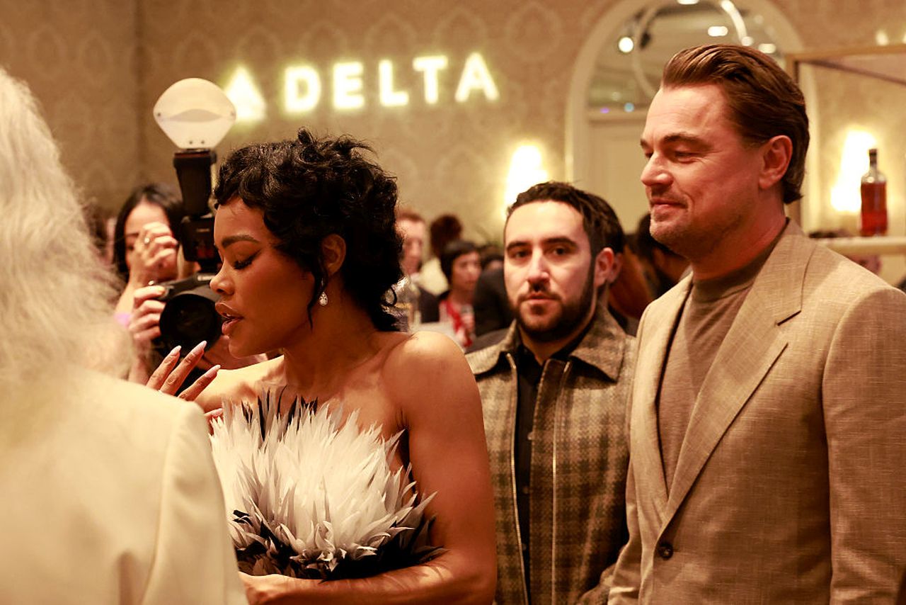 Ето с кого всъщност говори Леонардо ди Каприо във видеото за K-pop от „Златен глобус“