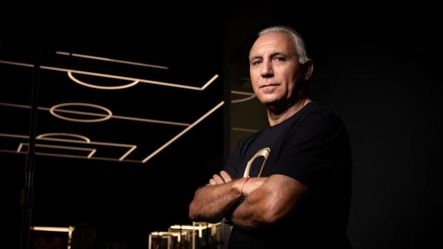 Националният стадион „Васил Левски“ посреща кандидатите за ролята на Стоичков