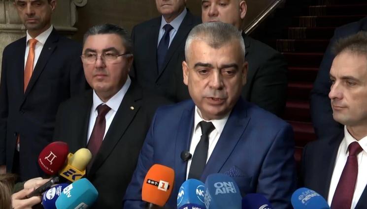 апс - АПС прие третия мандат, но мълчи за следващия ход