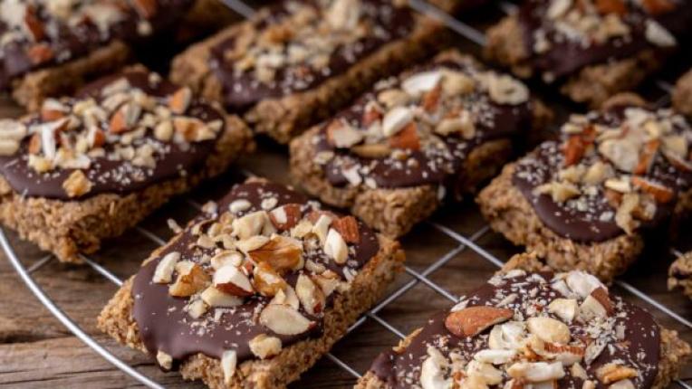 Бананови барчета с черен шоколад