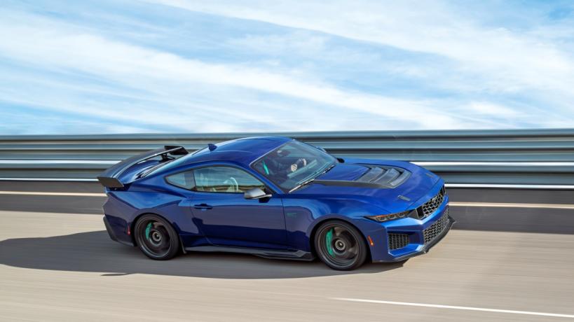 ford mustang dark horse sc