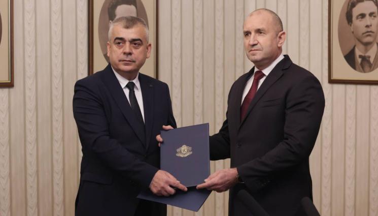 s - ПАРЛАМЕНТАРНАТА РУЛЕТКА: АПС върна третия мандат на президента неизпълнен (ВИДЕО)