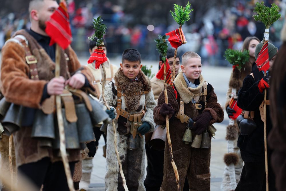 Магията на Сурва в кадри