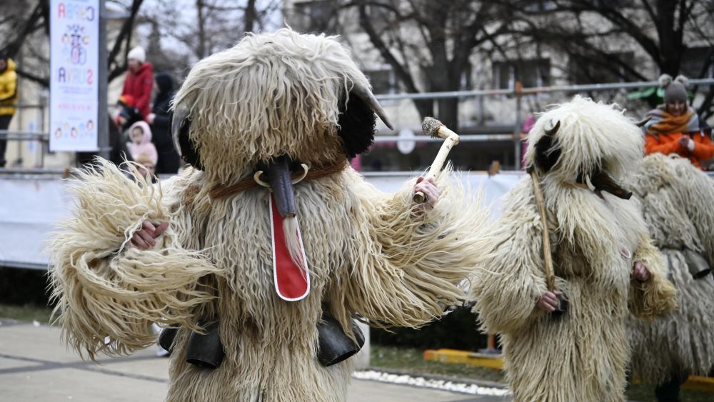 Магията на Сурва в кадри