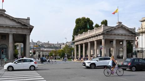 Гърция става Big Brother, 8 AI пътни камери са снимали 29 000 нарушители