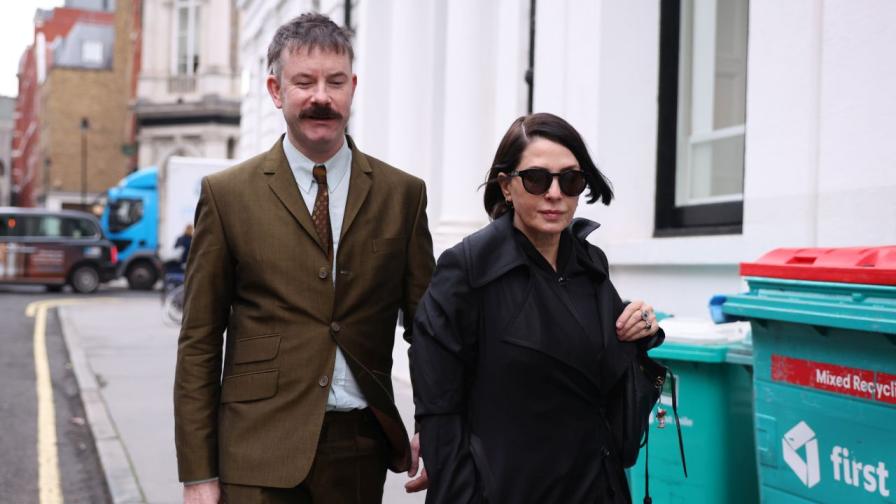 Принц Хари отново в светлината на...