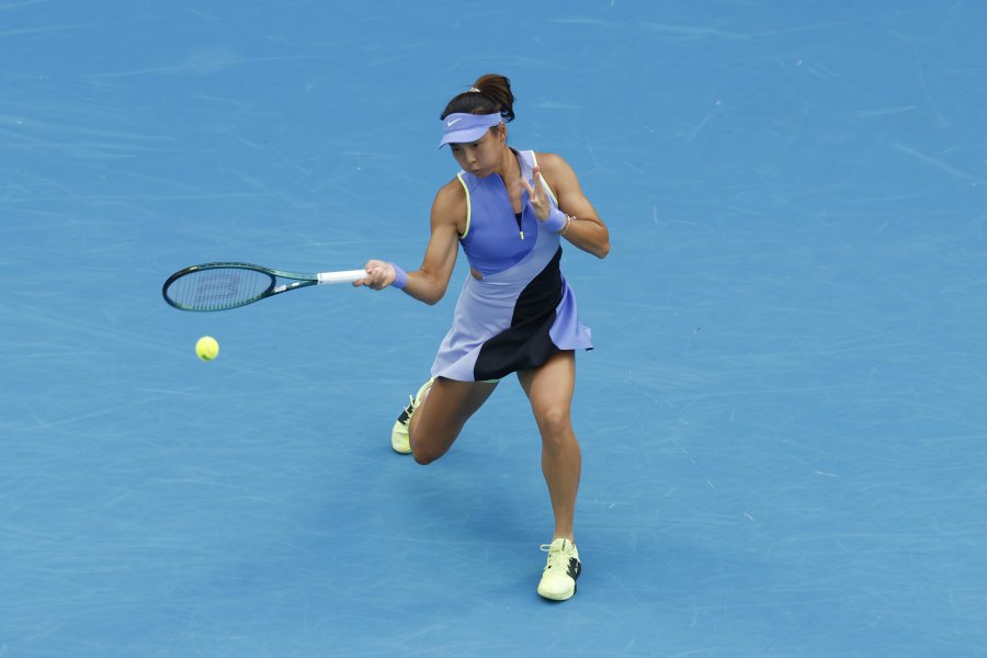 Юан Юе Ига Швьонтек1