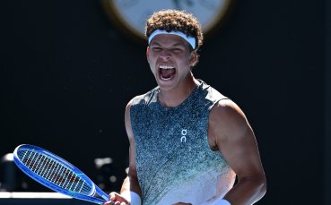 Шелтън и Хачанов стартираха с победи Откритото първенство на Австралия