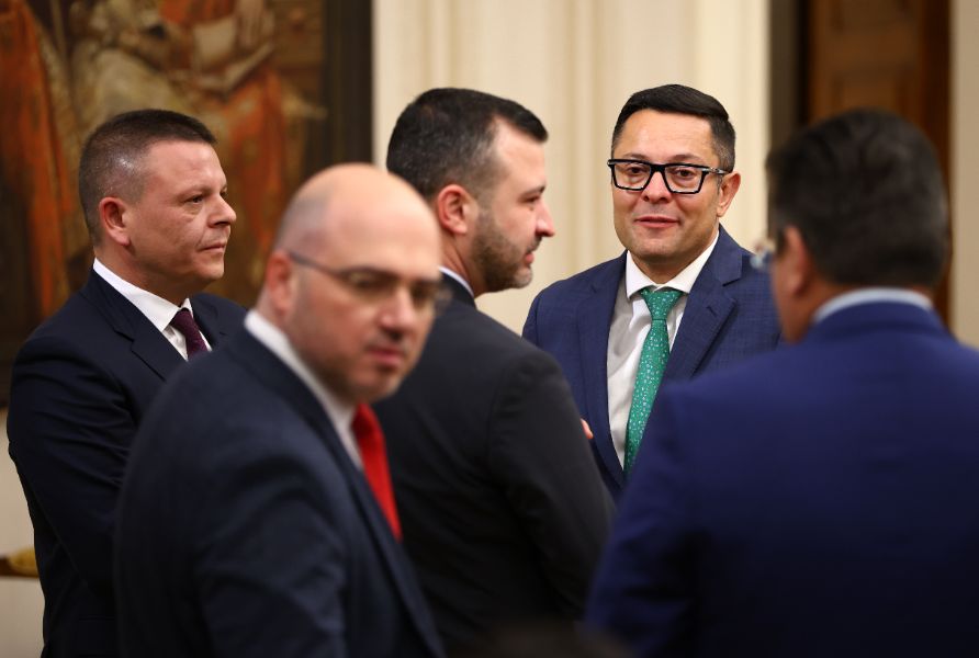 <p>Държавният глава Румен Радев с обръщение към българския народ.</p>