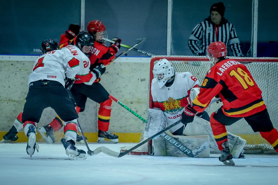 България Белгия хокей на лед до 20 години1