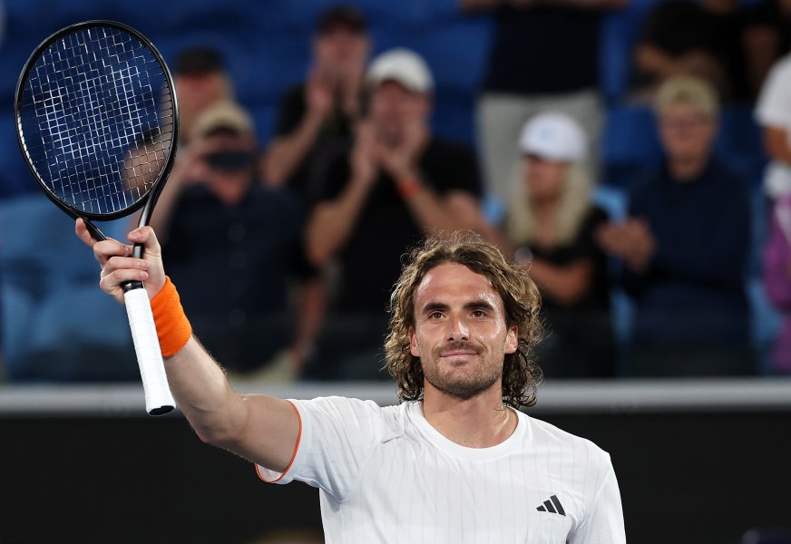 Шинтаро Мочизуки Стефанос Циципас1