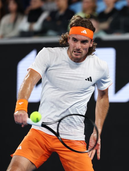 Шинтаро Мочизуки Стефанос Циципас1