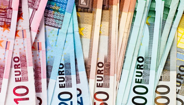 евро - ПОД ПРИЦЕЛ: Откриха 350 000 евро, зазидани в стена в дома на магистрат!