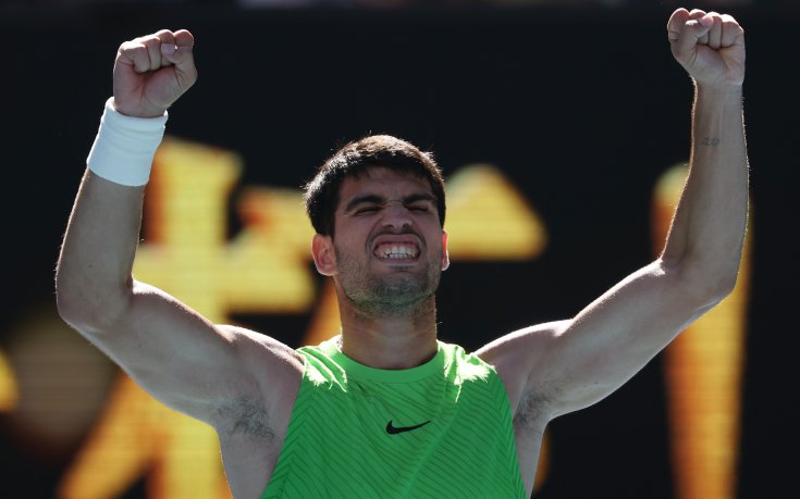 Алкарас продължава без загубен сет в Мелбърн