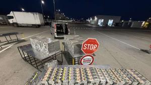 215 800 къса 10 790 кутии контрабандни цигари задържаха митническите