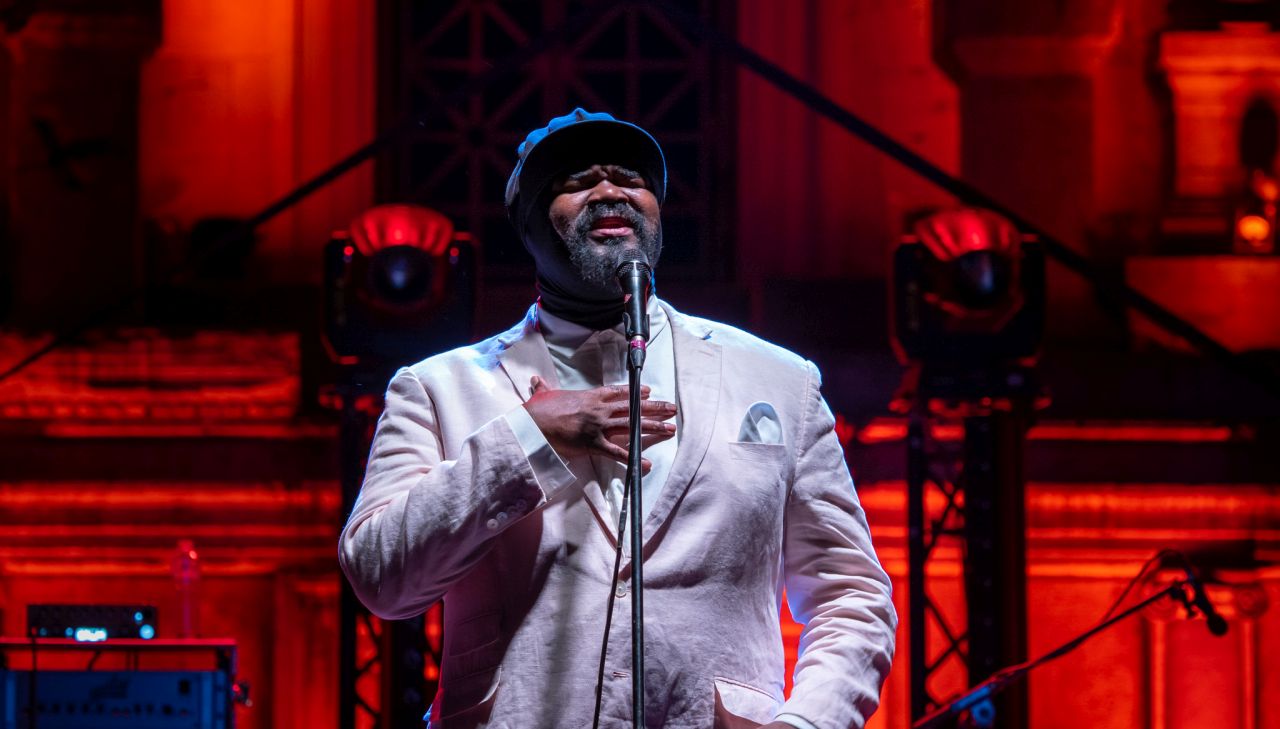 Гласът, който лекува: Джаз феноменът Грегъри Портър с исторически първи концерт в София