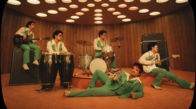 Bruno Mars оглави американската класация за сингли