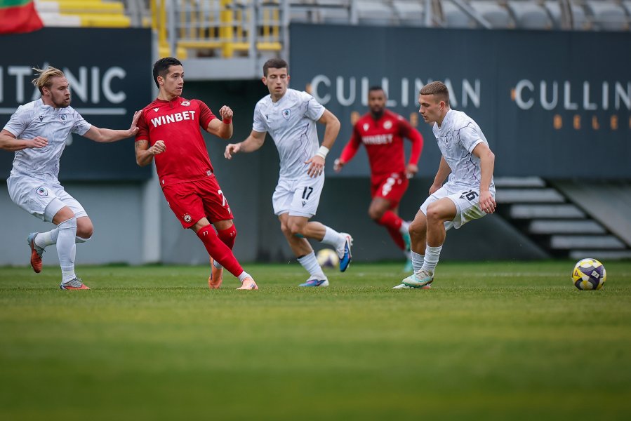 ЦСКА и ЛНЗ Черкаси1