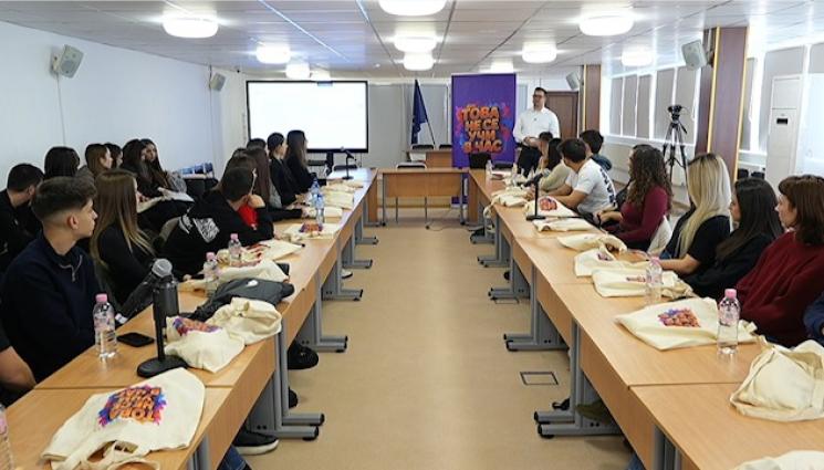 садасд - Над 400 младежи се включиха в събитията на проекта „Това не се учи в час“