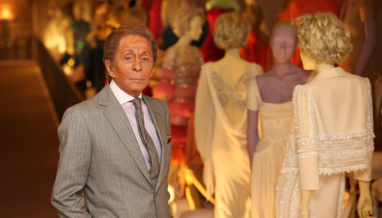 Валентино - Светът на модата скърби за Валентино!