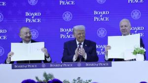 Доналд Тръмп учреди Съвета за мир Росен Желязков