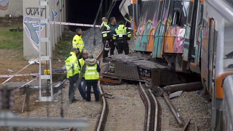 Трета поредна влакова катастрофа разтърси Испания