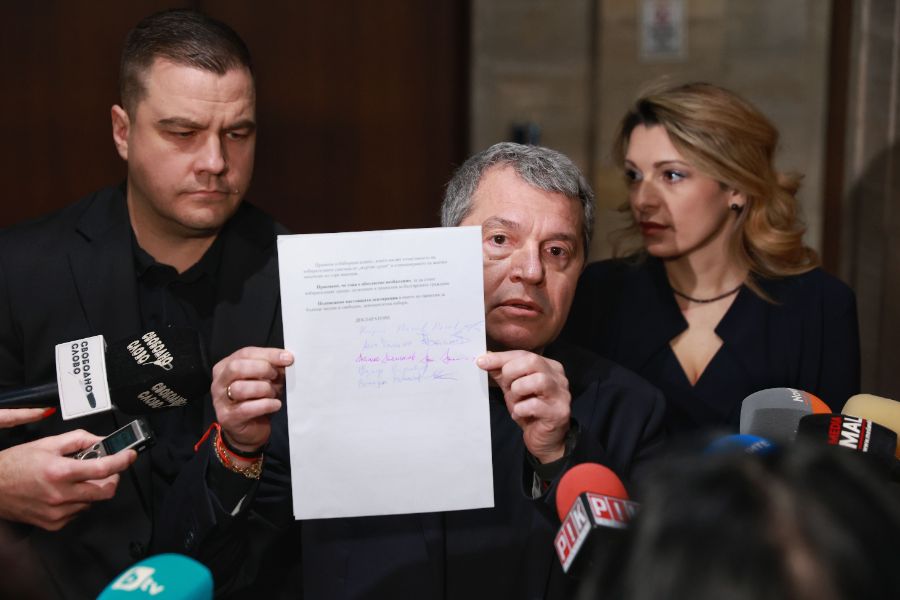 Тошко Йорданов обвини ПП-ДБ в измама след провал на промените в ИК за "мъртвите души“