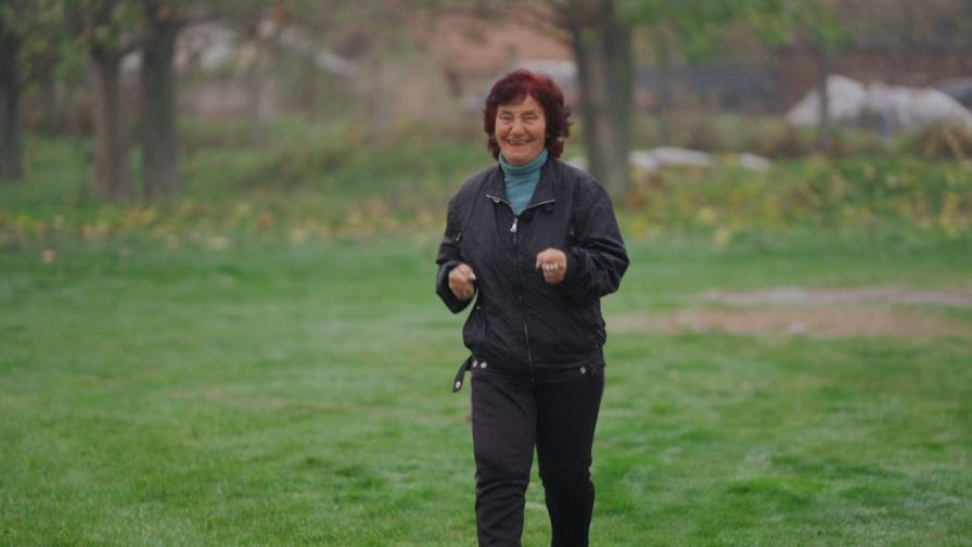 Майката на Стоичков посреща кандидатите за филмовия образ на сина ѝ