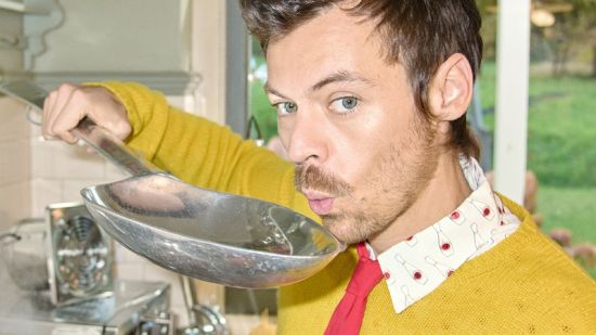 HARRY STYLES С ПЪРВИ ПОГЛЕД КЪМ ПРЕДСТОЯЩИЯ СИ ПРОЕКТ И МАЩАБНО СВЕТОВНО ТУРНЕ