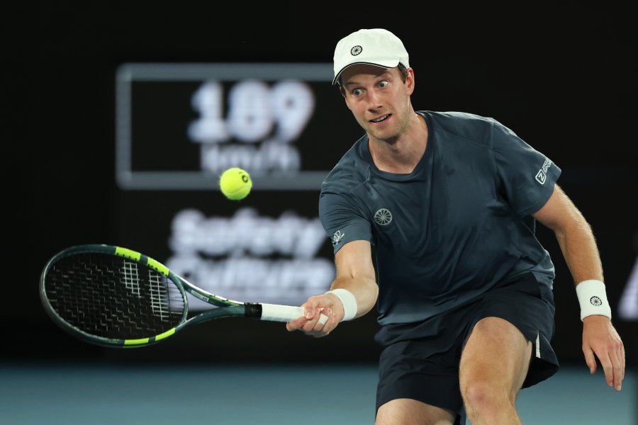 Ботик ван де Зандсхулп Новак Джокович1