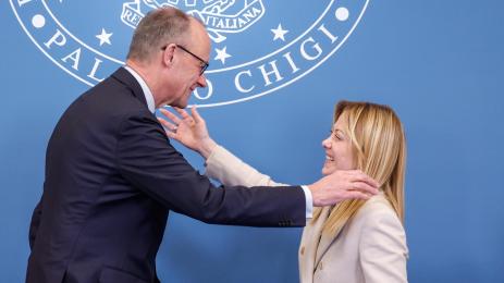 мерц мелони1