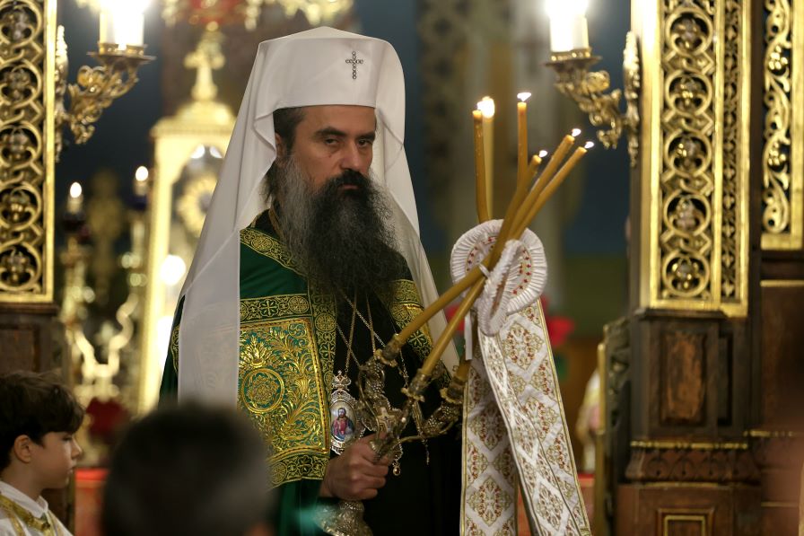 Патриарх Даниил: Истинската вяра се проявява чрез конкретни дела и саможертва, а не само чрез думи