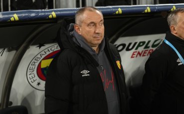 Стоилов: Във футбола не парите, а работата побеждава