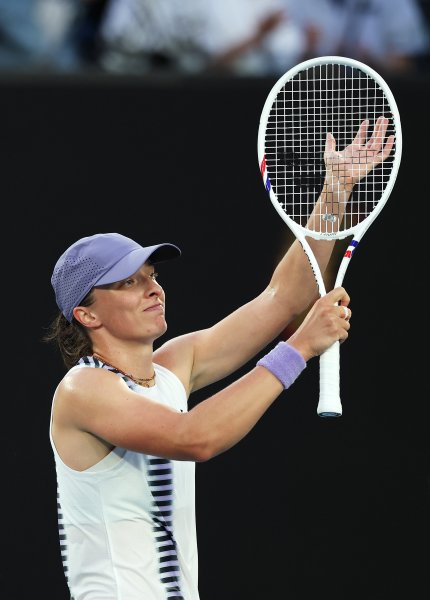 Мадисън Инглис Ига Швьонтек1