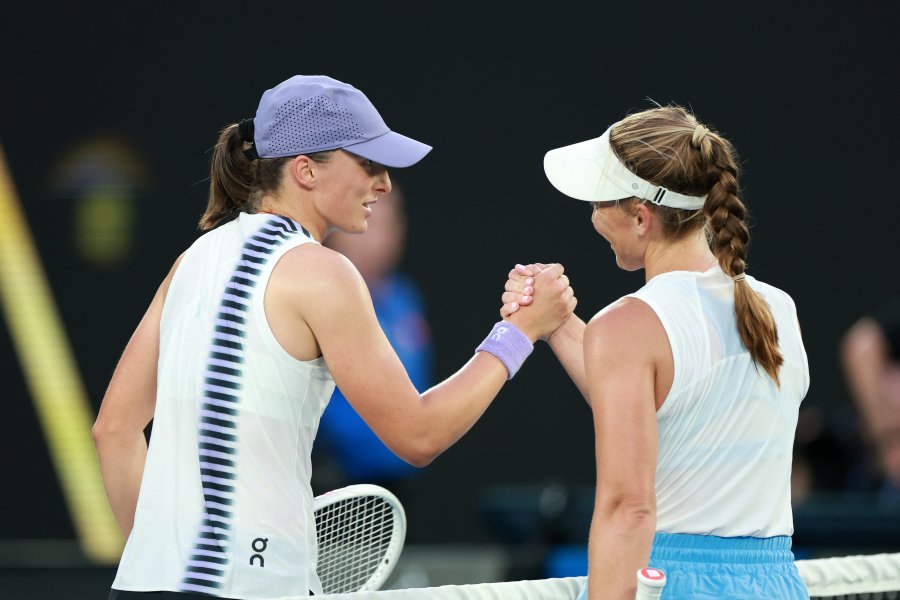 Мадисън Инглис Ига Швьонтек1