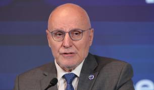 Управителят на БНБ предупреждава за инфлационна спирала