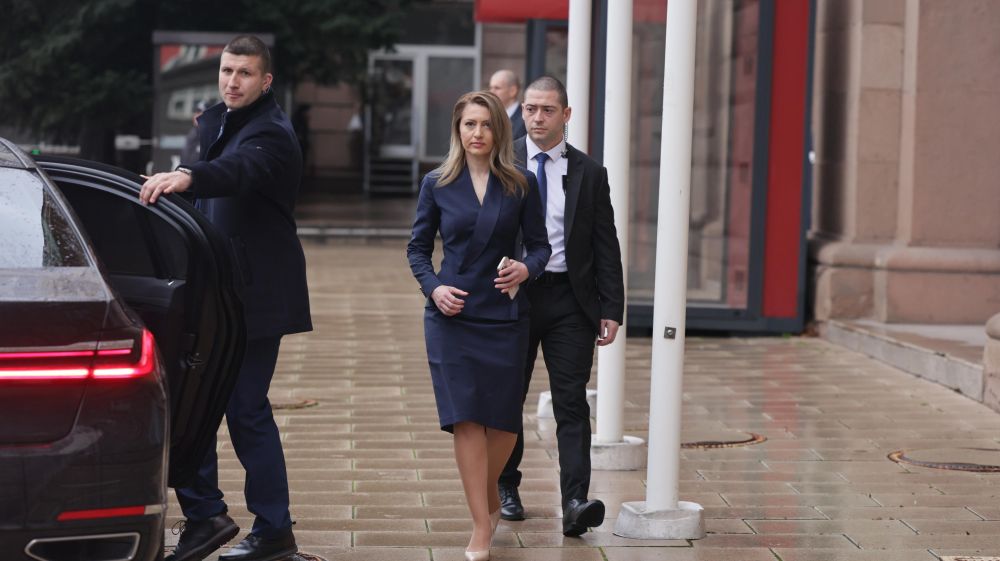 Рая Назарян