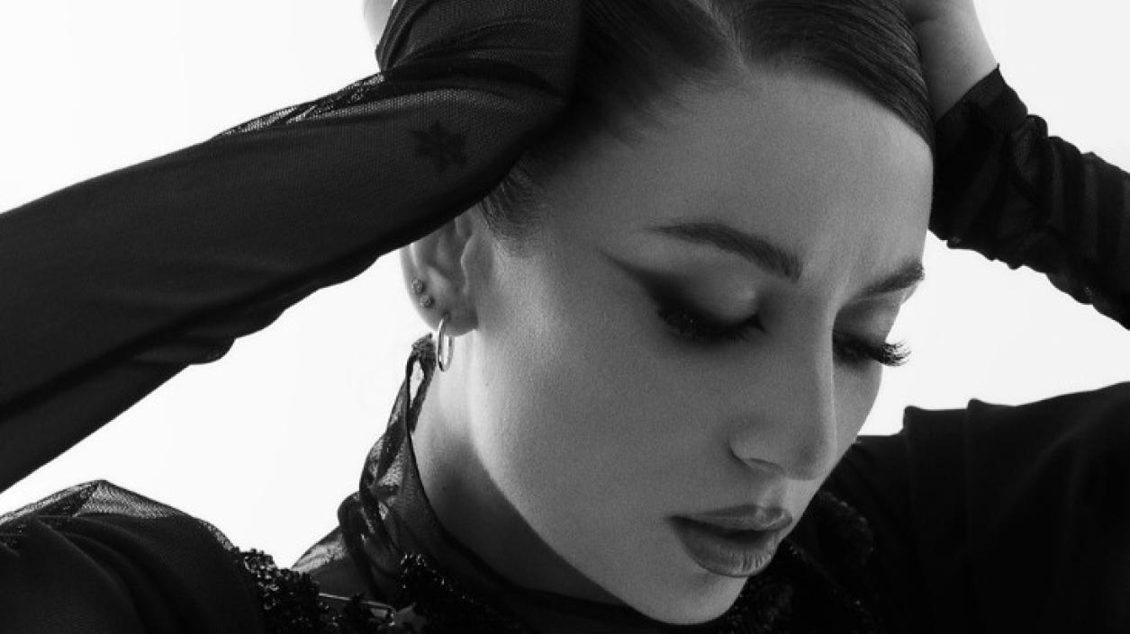 Михаела Маринова атакува финалите за Евровизия с нова песен, създадена от международен екип