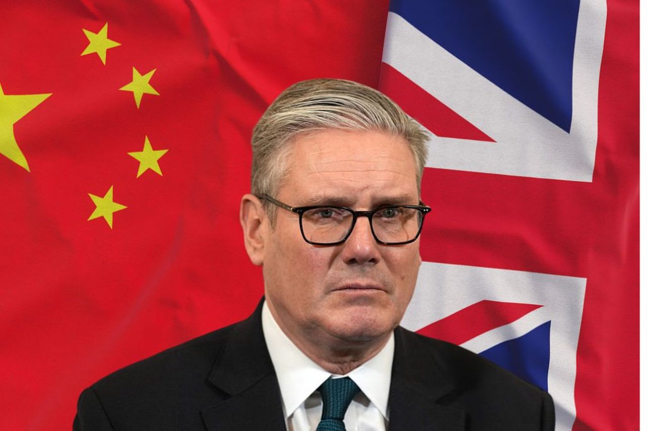 Киър Стармър лети за Китай под сянката на Тръмп