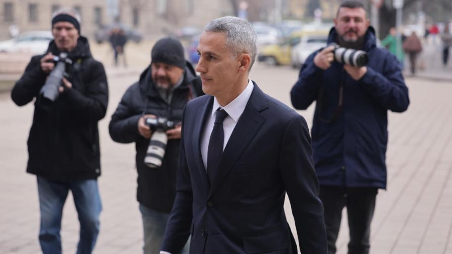 Андрей Гюров