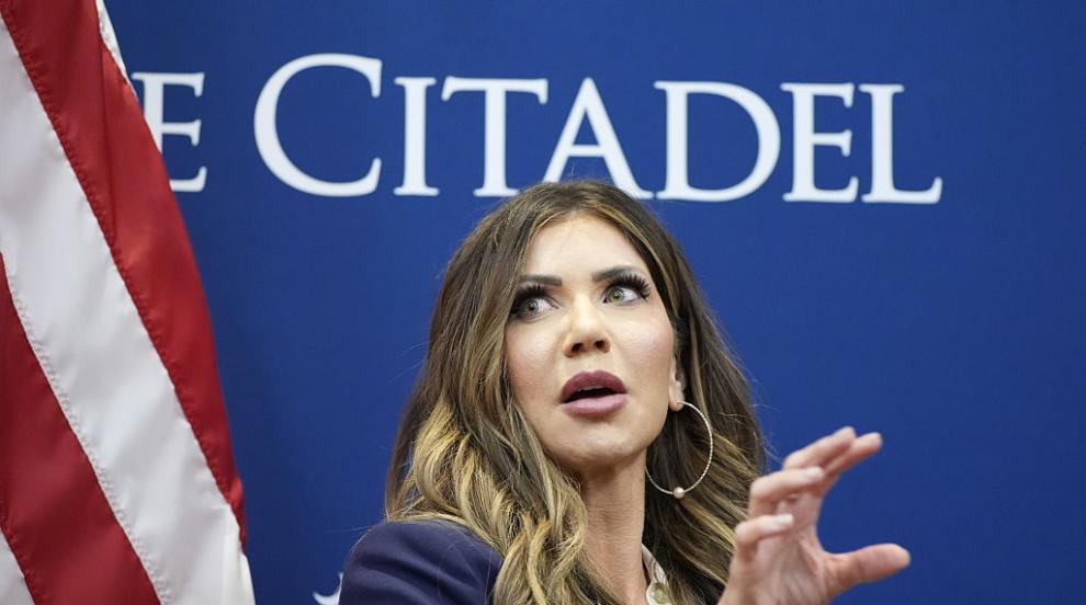 Тръмп уволни министърката на вътрешната сигурност Кристи Ноум