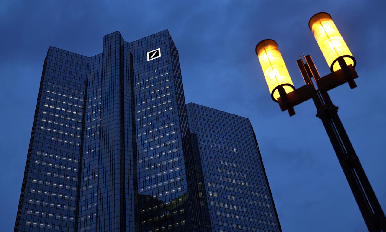 Обиски в най-голямата банка в Германия