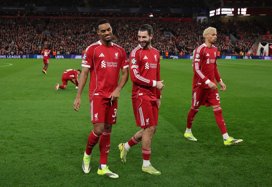 Ливърпул Карабах1