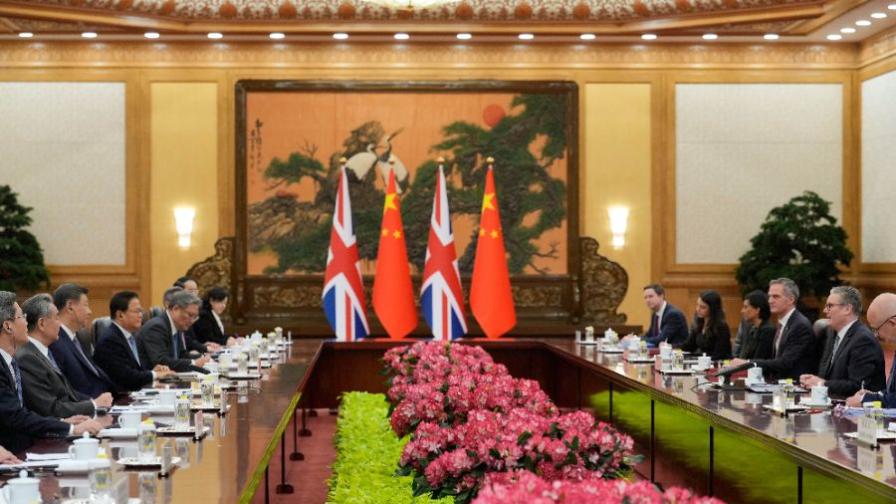 <p>Си пред Стамър в Китай: Хубавите неща често вървят заедно с трудности</p>