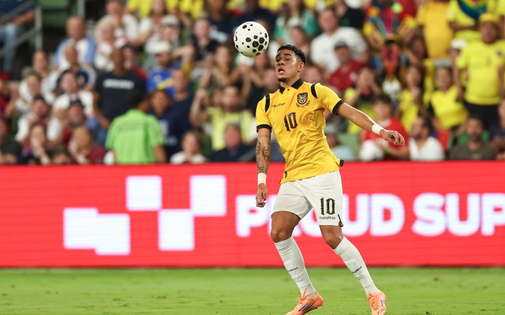 Челси праща еквадорец в Ривър Плейт