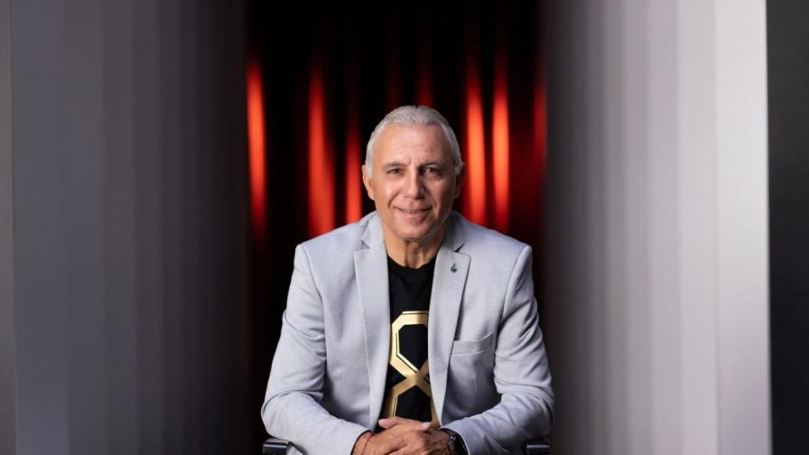 От Пловдив до Барселона: „Камп Ноу“ отваря врати за „Вече играеш… Стоичков“