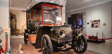 <p>Mercedes Simplex от 1905, направен по поръчка на княз Фердинанд I</p>