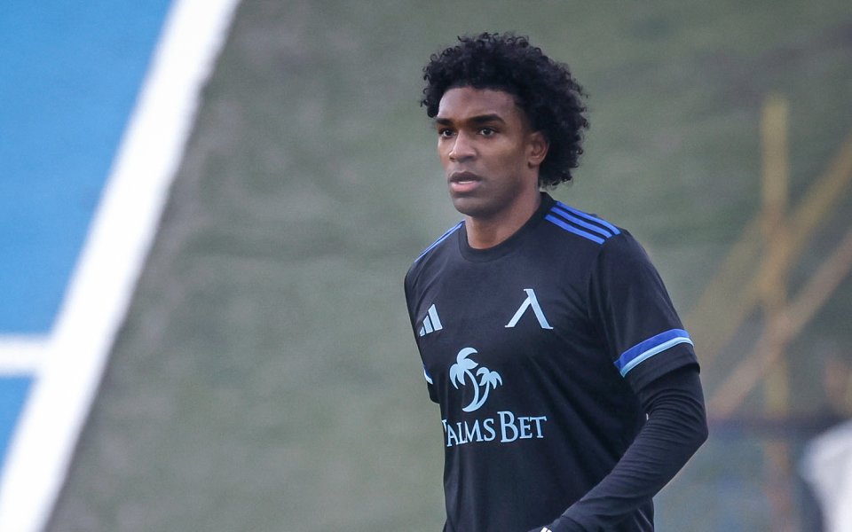 Ас на Левски виси за Лудогорец