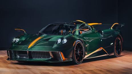 Pagani направи хиперавтомобил с „ръчка“ и V12 за трима хипер богати