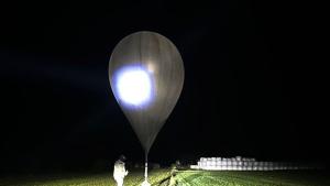 Полската армия днес съобщи че късно снощи няколко въздушни обекта